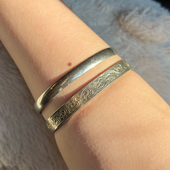 Set Silver Bangle Bracelets - Picture 5 of 6